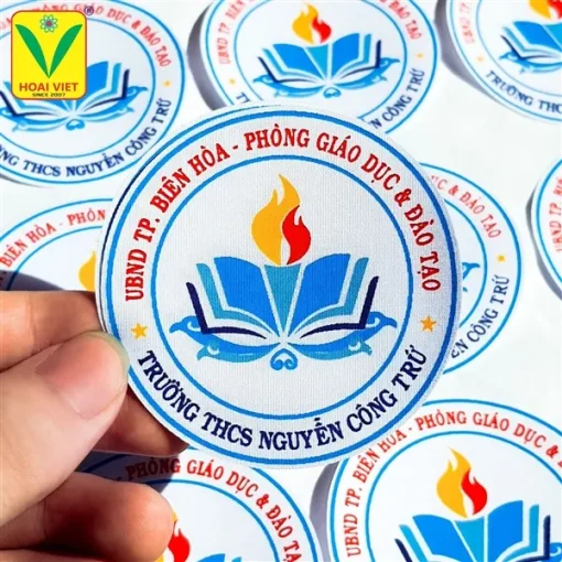 Logo Trường THCS Nguyễn Công Trứ