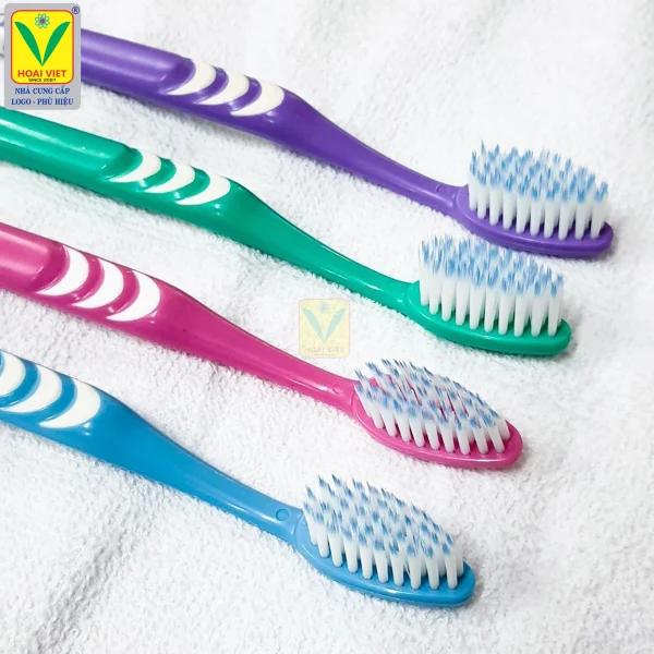Bàn chải đánh răng trẻ em 3
