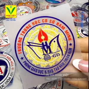 Logo trường học in pet chuyển nhiệt