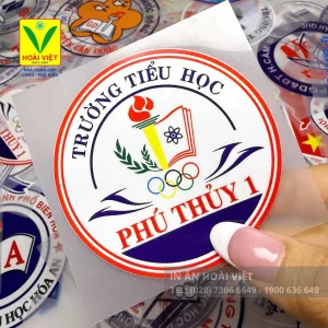 Logo trường học in pet chuyển nhiệt