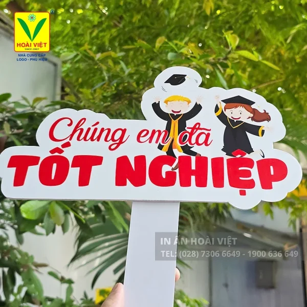 Hashtag tốt nghiệp