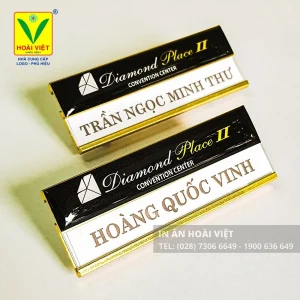 Thẻ tên nhân viên thay tên – Linh hoạt, chuyên nghiệp, tiết kiệm chi phí