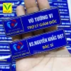 Thẻ tên kim loại đeo áo